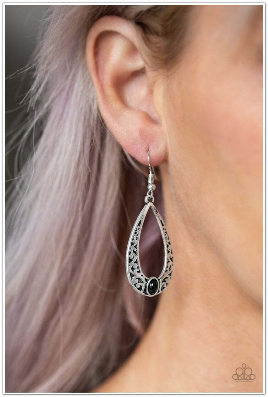 Colorfully Charismatic Black Earring