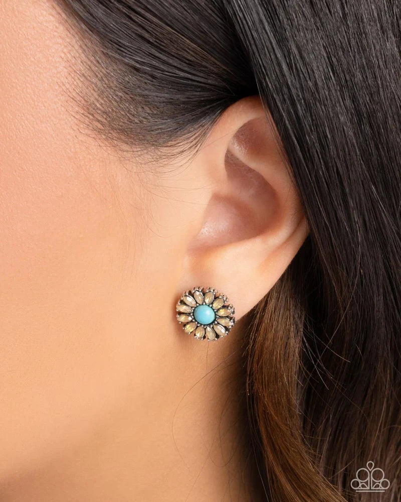 Santa Fe Showcase Earring