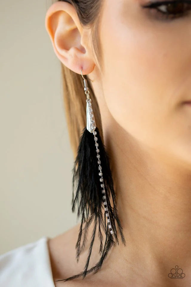 Showstopping Showgirl Earring (Black)