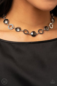 Rhinestone Rollout Necklace (White, Slilver)