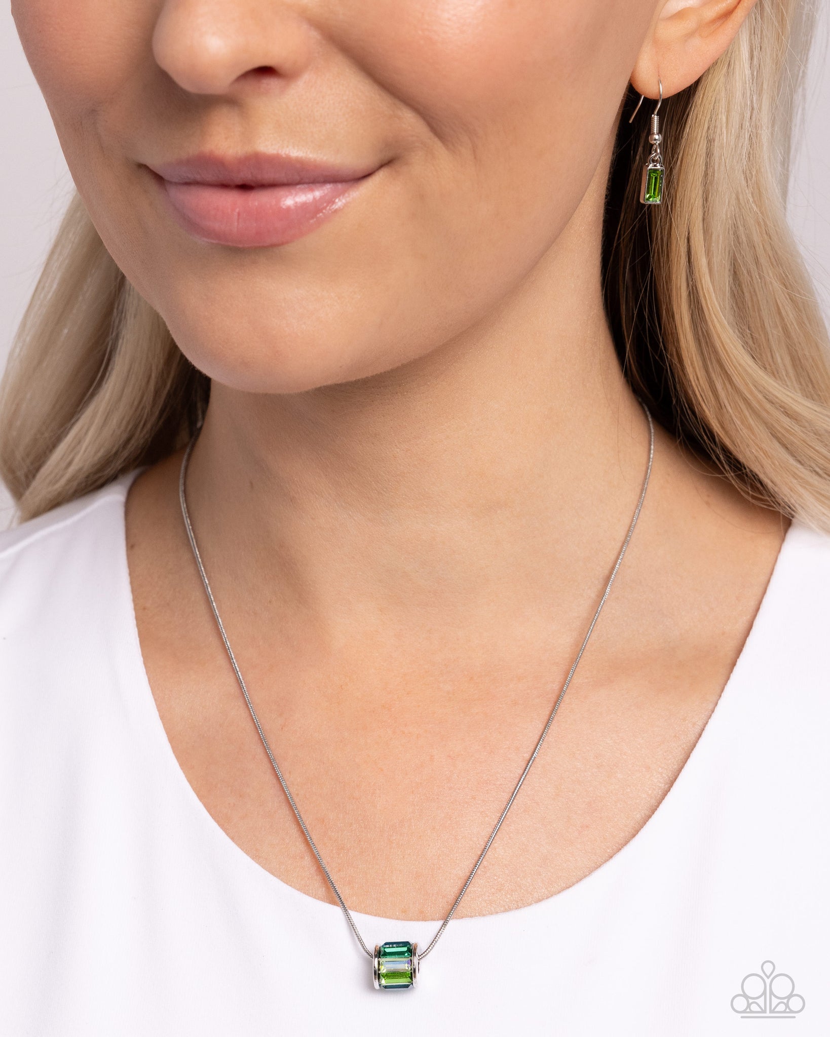 Warden Wheel Necklace