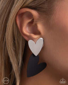 Romantic Occasion Black Earring
