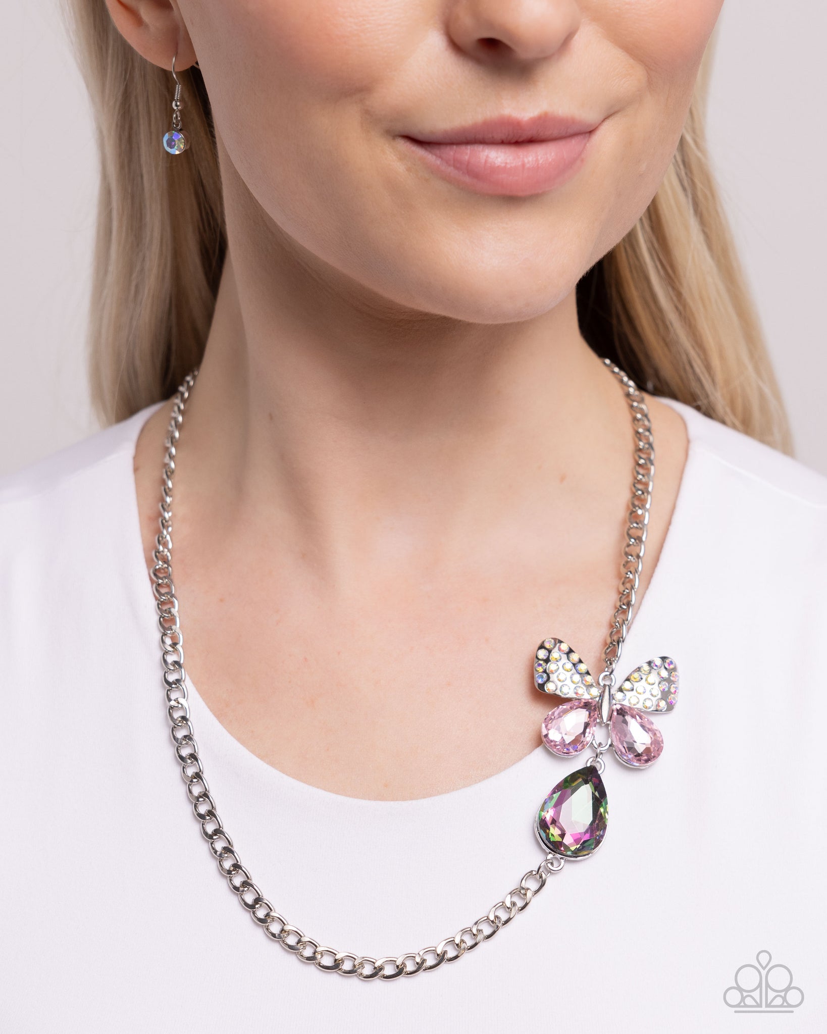 Fluttering Finesse Pink Necklace