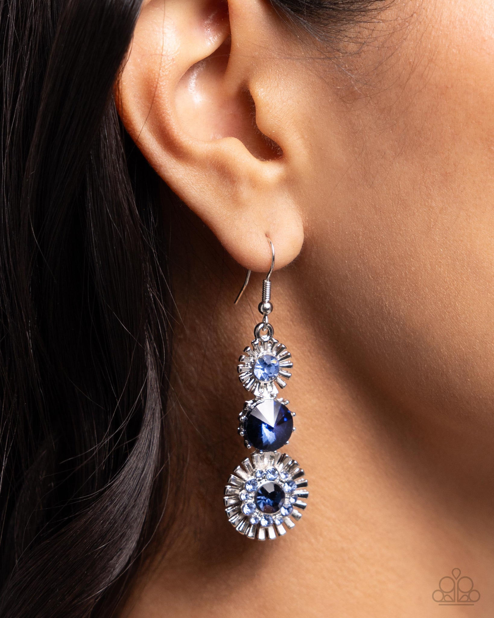 Dedicated Dalliance Earring