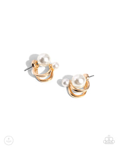 Sophisticated Socialite Gold Earring