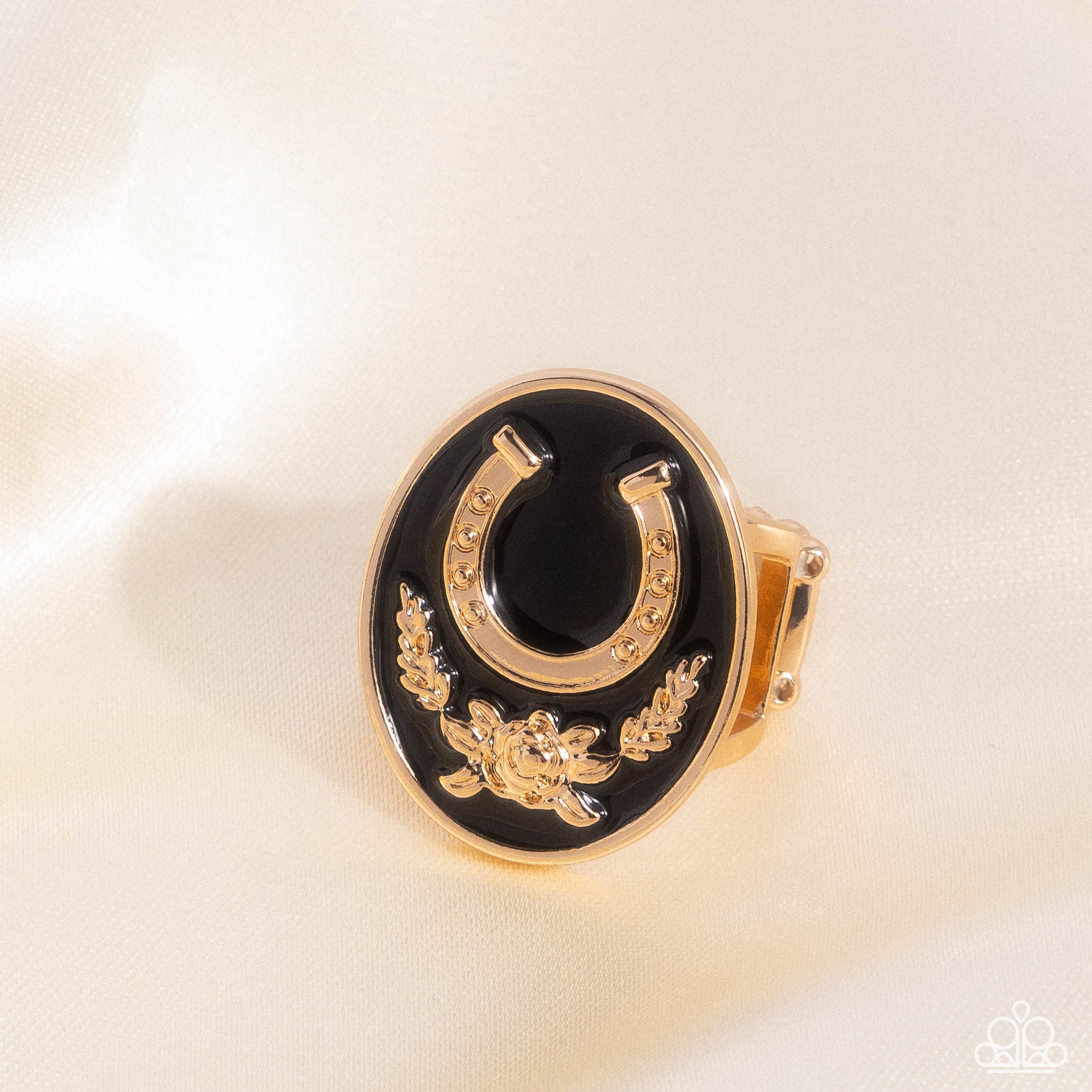 Santa Fe Stallion Ring