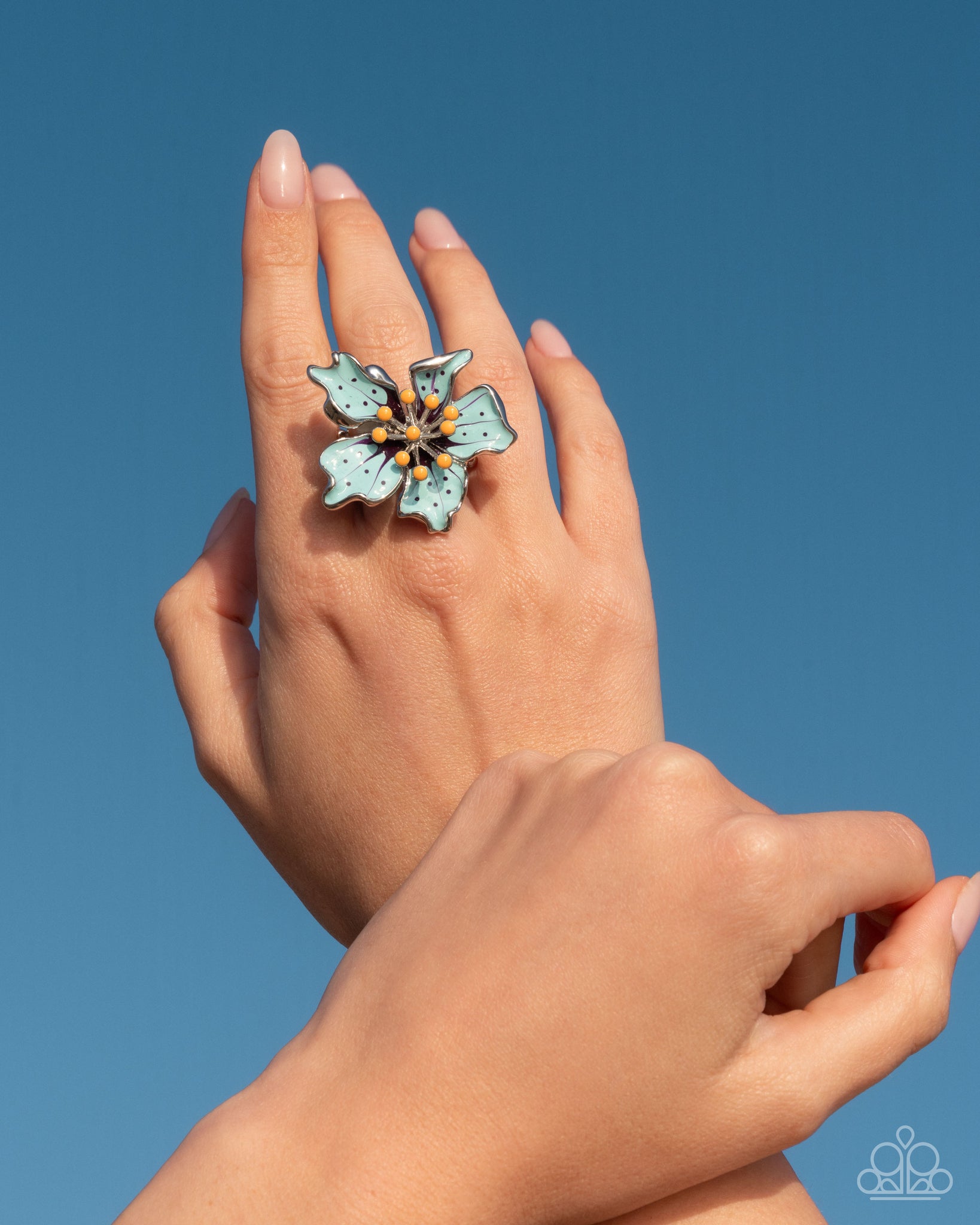 Fast Florals Ring