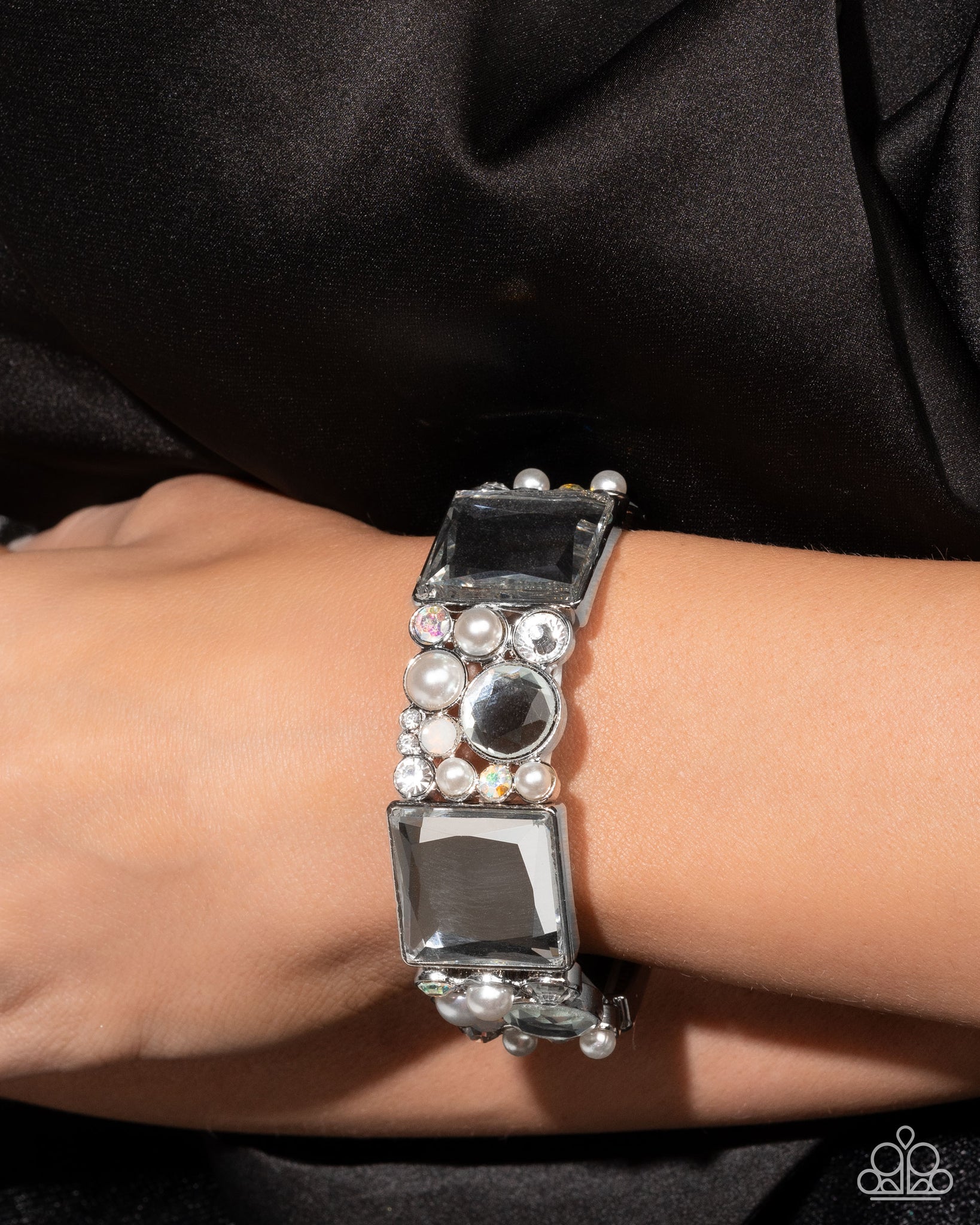 Glam to the Max Bracelet