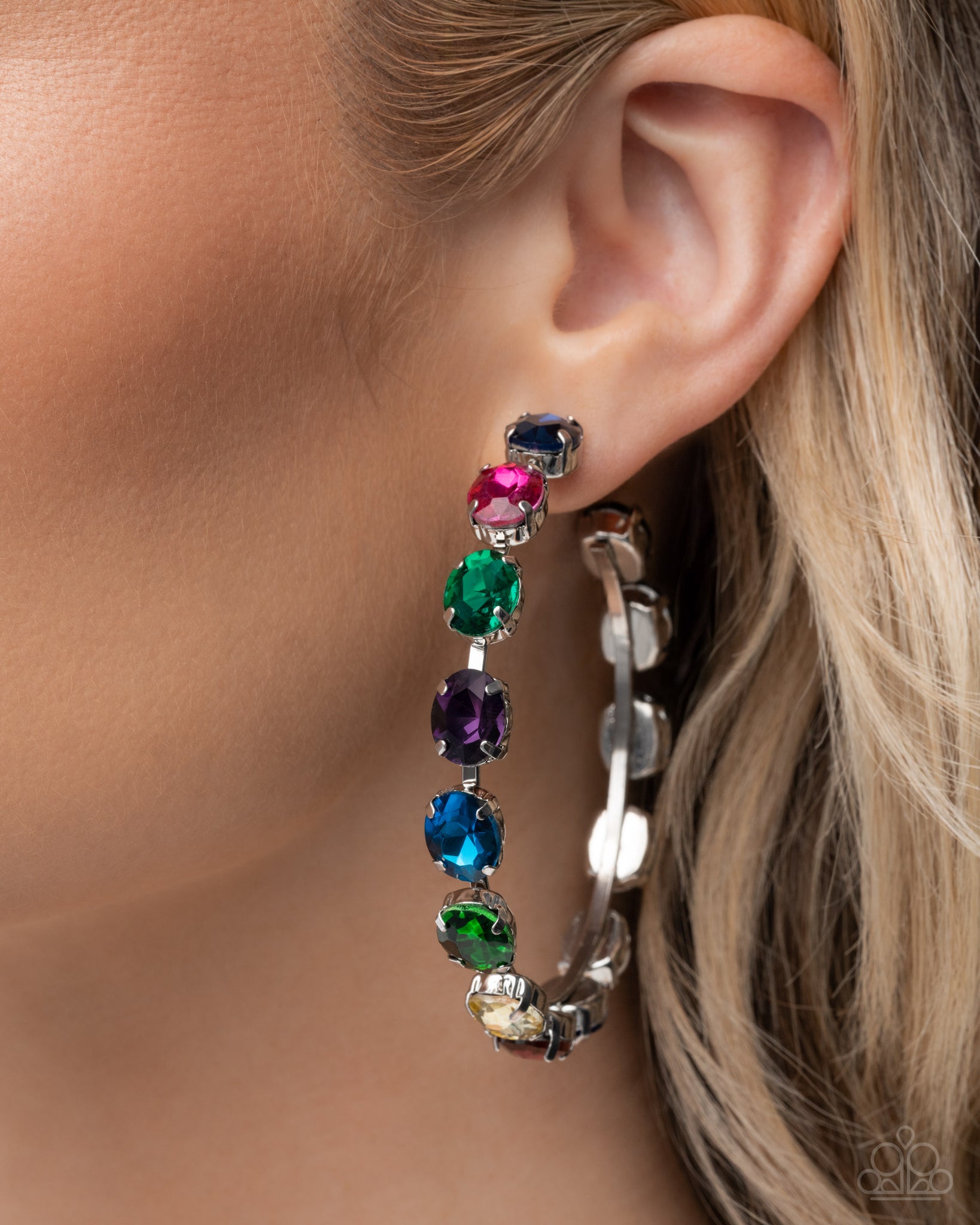 Grand Finale Glitz Earring