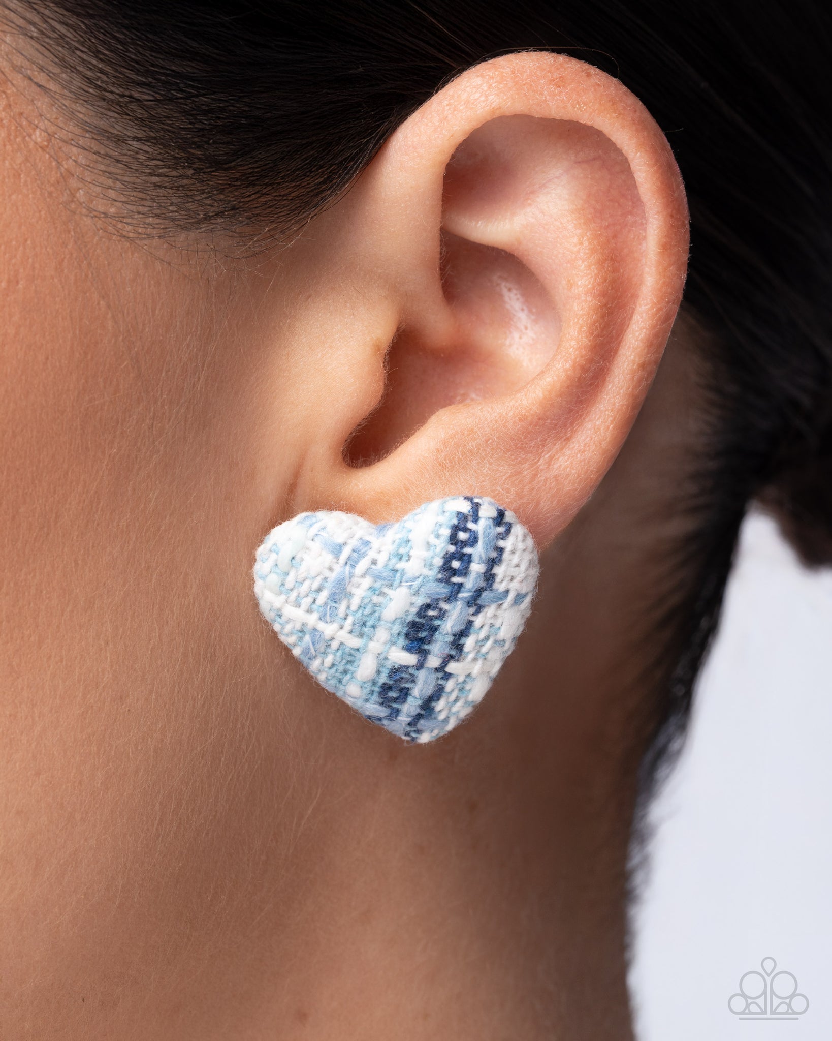 Sweetheart Stitching Earring