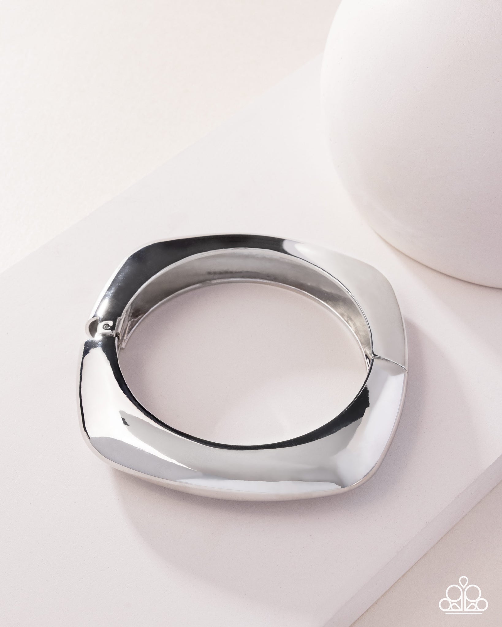 Rounded Reflection Bracelet
