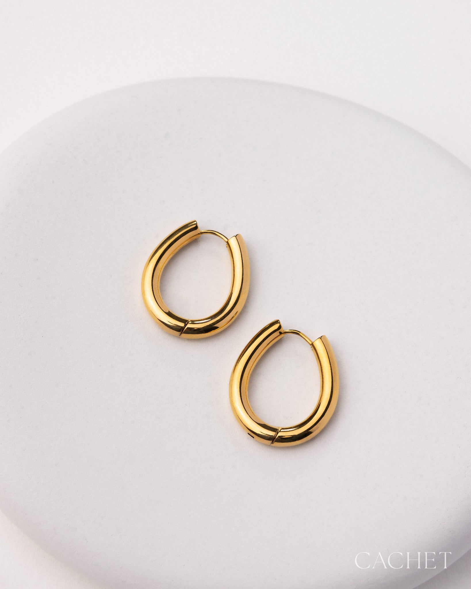 PRE-ORDER: Lisse 18k Gold Earring