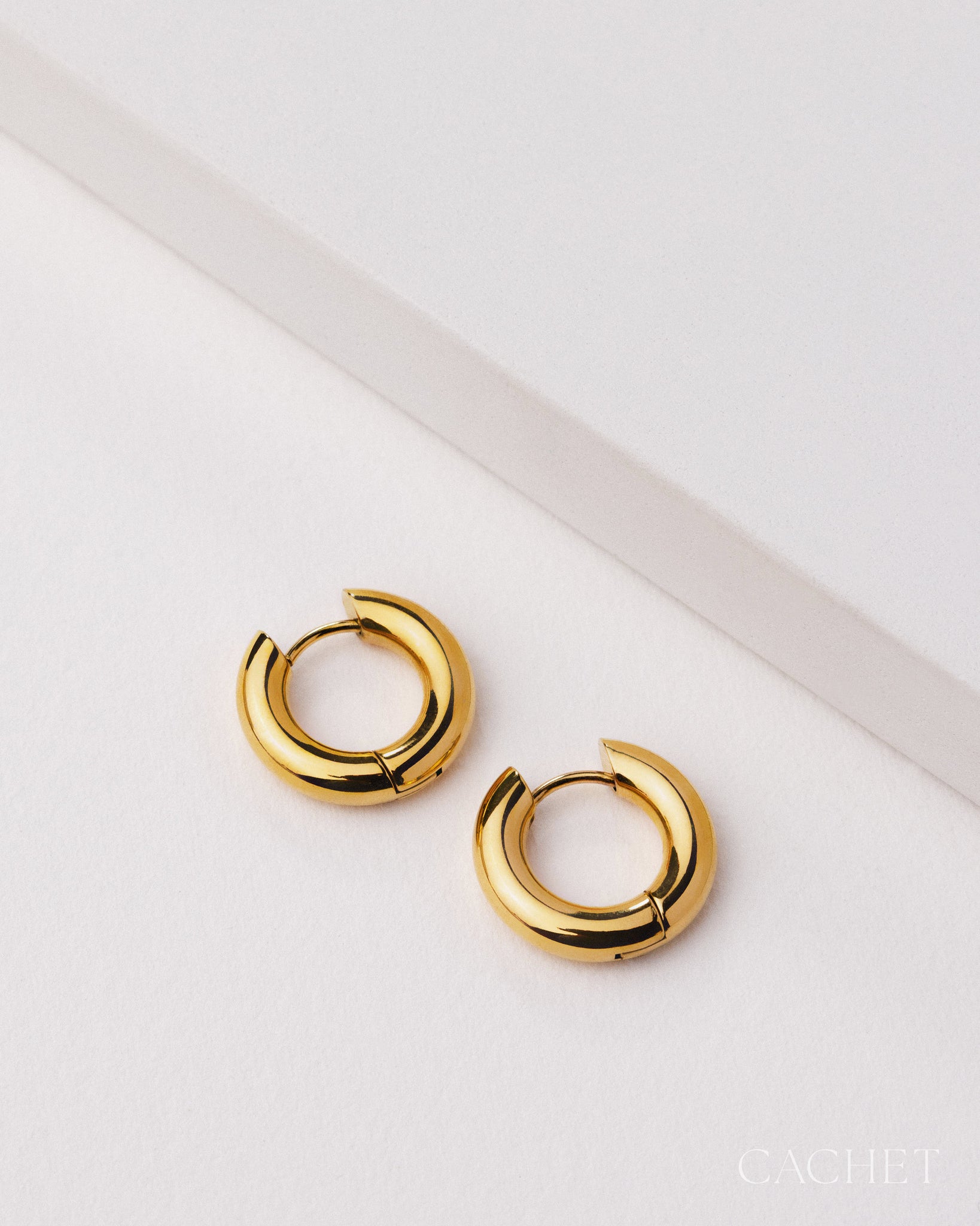 PRE-ORDER: Oro 18k Gold Earring