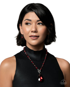 Teardrop Tale Necklace