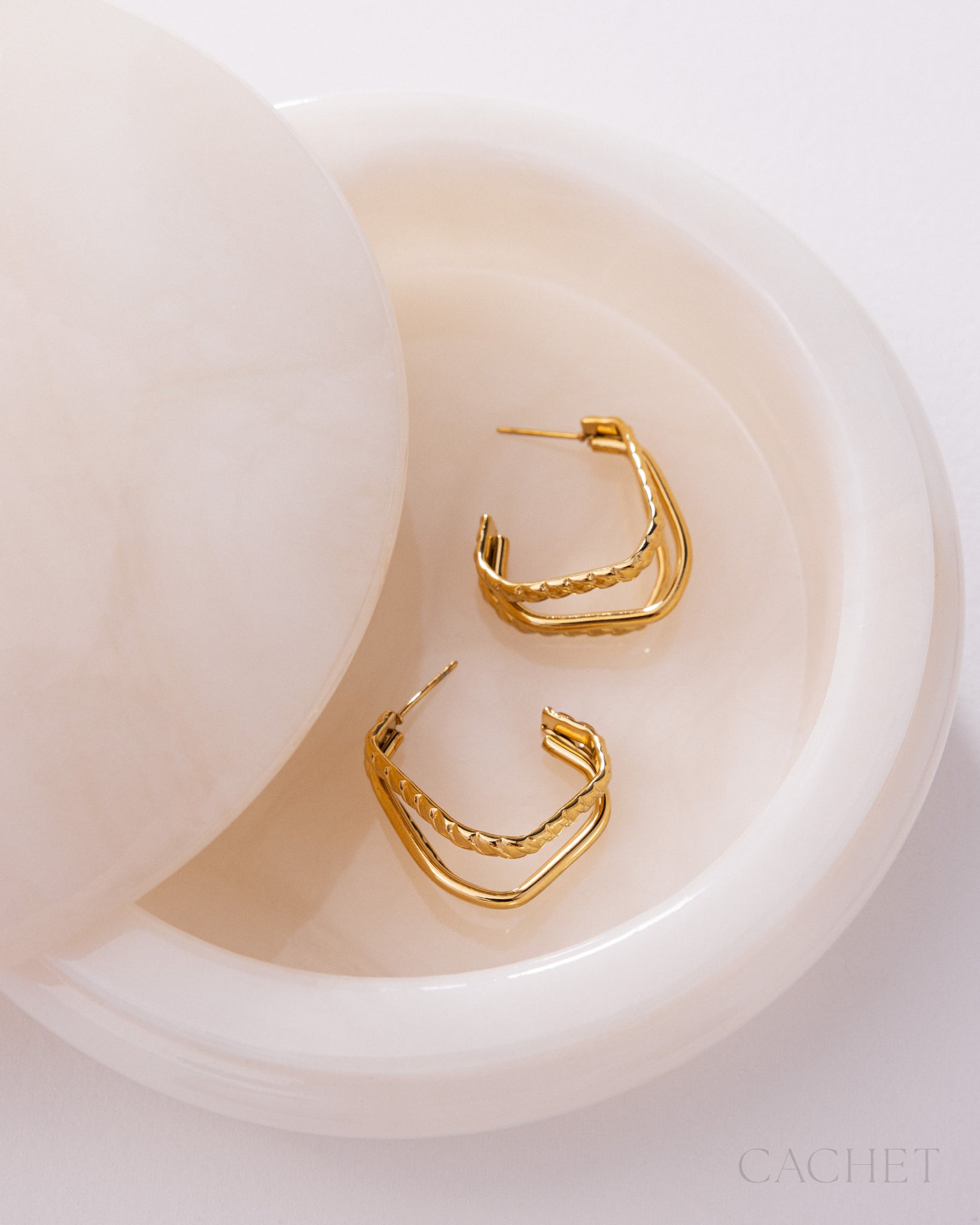 PRE-ORDER: Momenta 18k Gold Earring