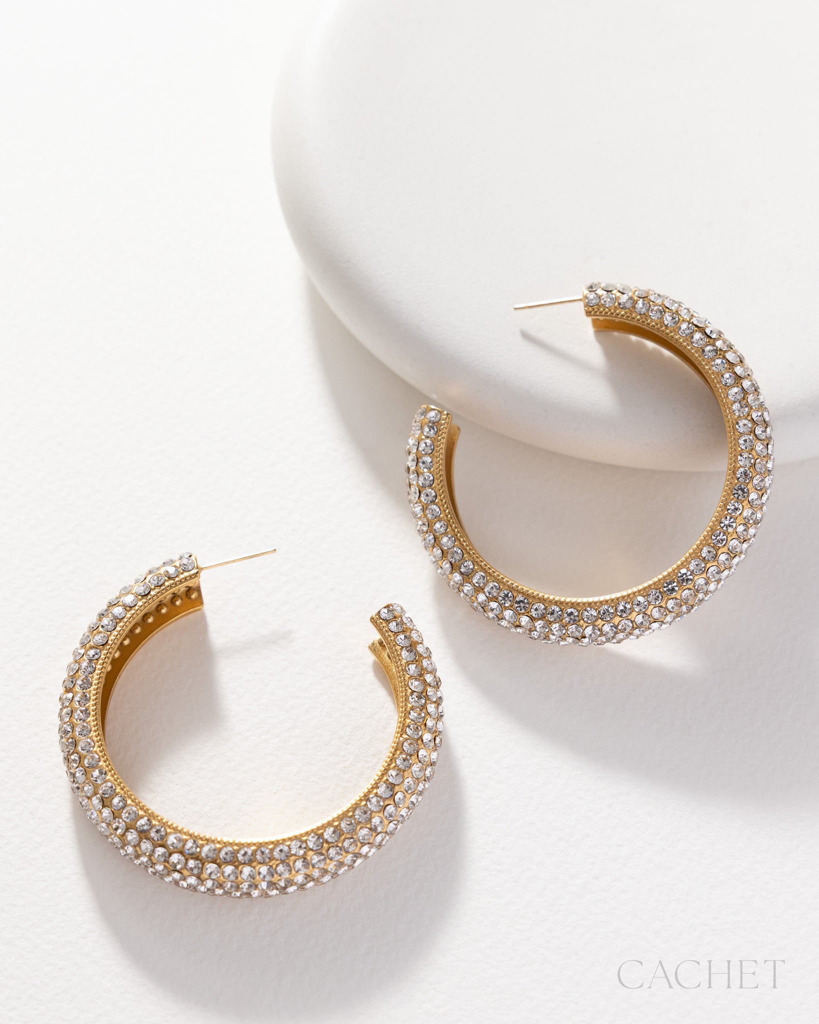 PRE-ORDER: Effervescence 18k Gold Earring