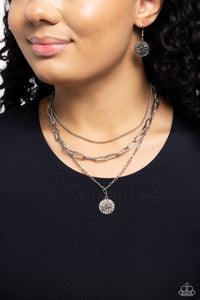 Appointed Artistry Necklace (Multi, Silver)