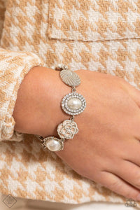 Cultivated Charm White Bracelet
