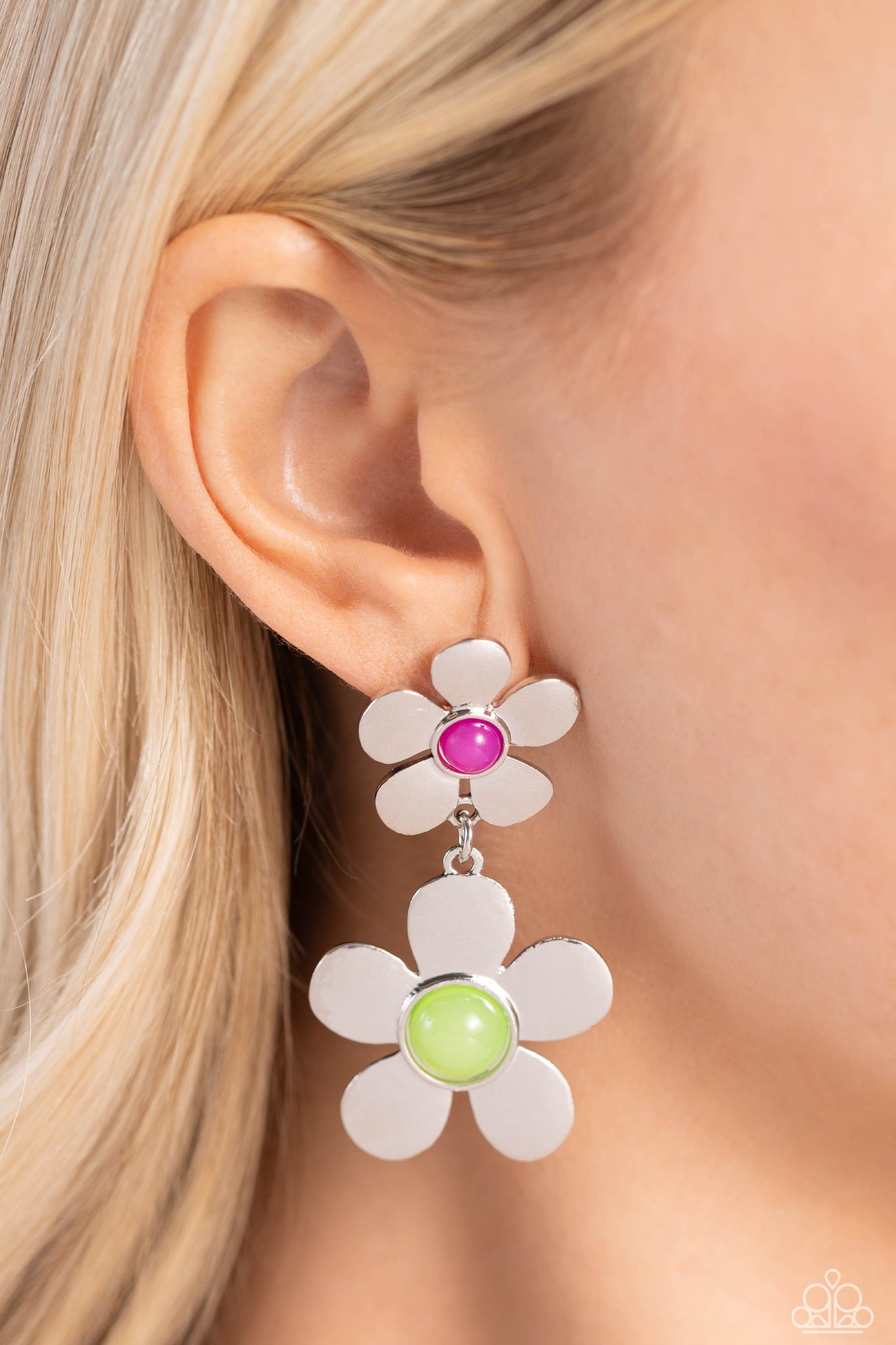 Fashionable Florals Green Earring