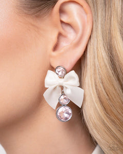 Genteel Glam Earring