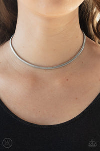 Flat Out Fierce Gold Necklace