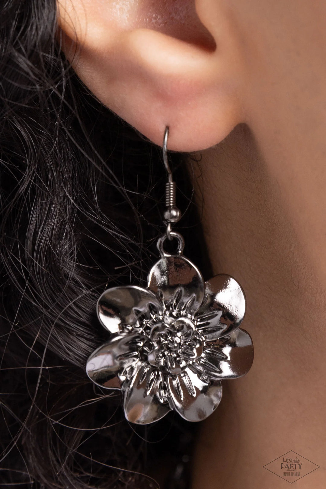 2013 Flower Zi Necklace