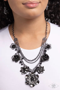 2013 Flower Zi Necklace
