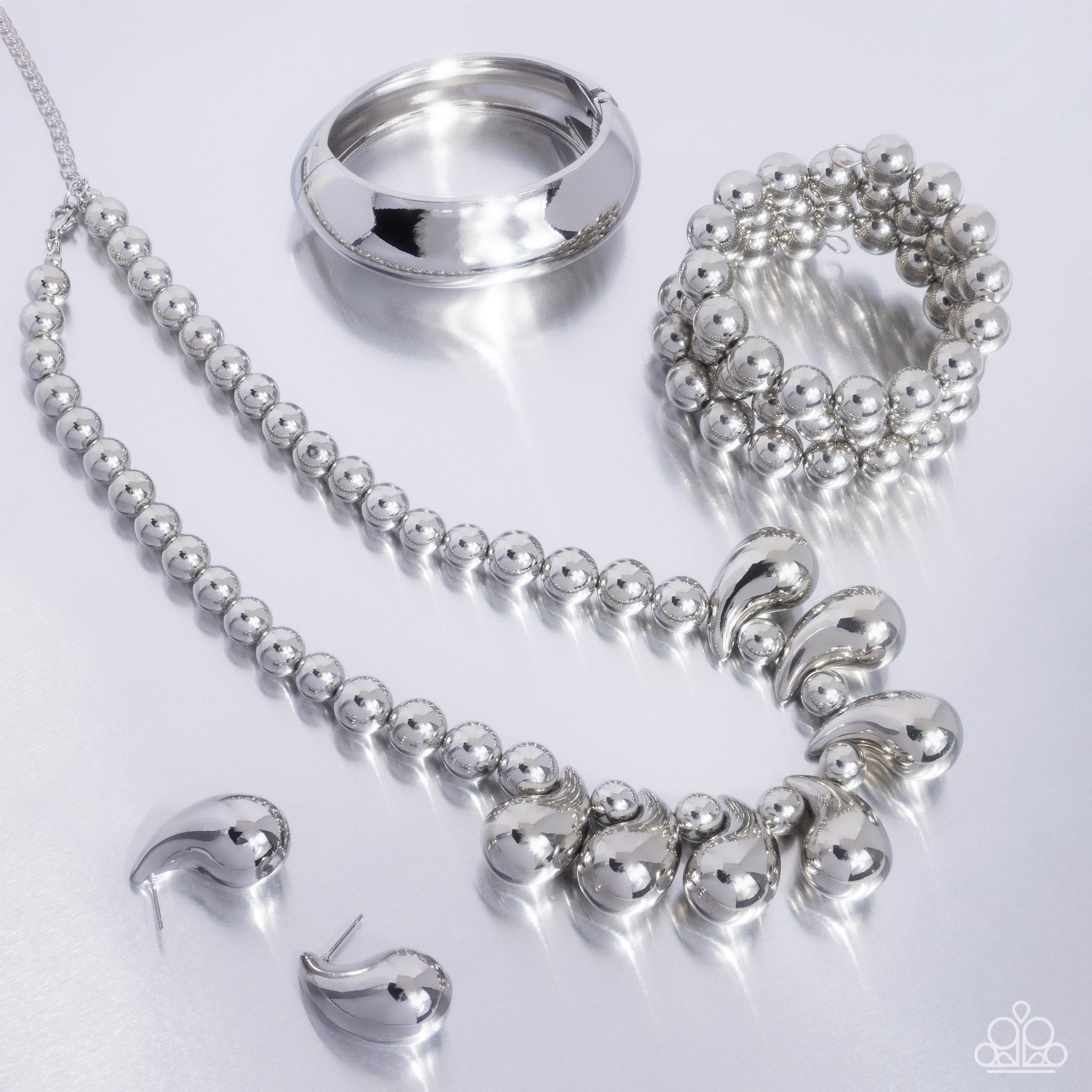 Refreshing Raindrops Bracelet