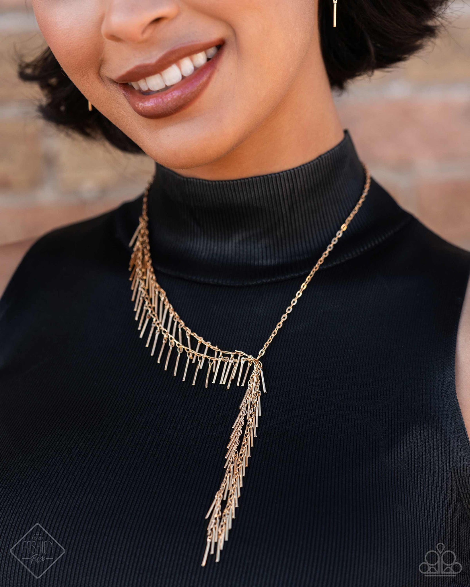 Linear Leap Gold Necklace