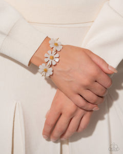 Poppin Pastel Bracelet (Multi, White)