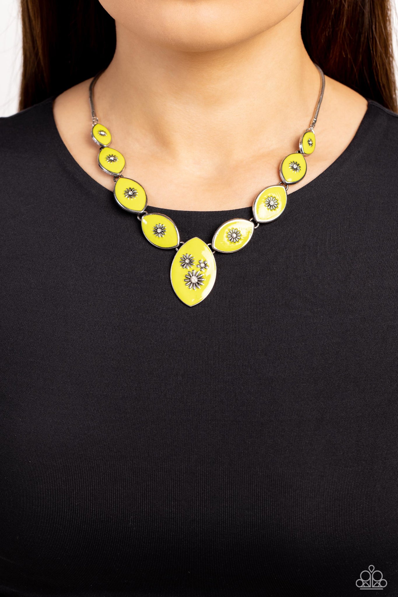 Pressed Flowers Green Necklace