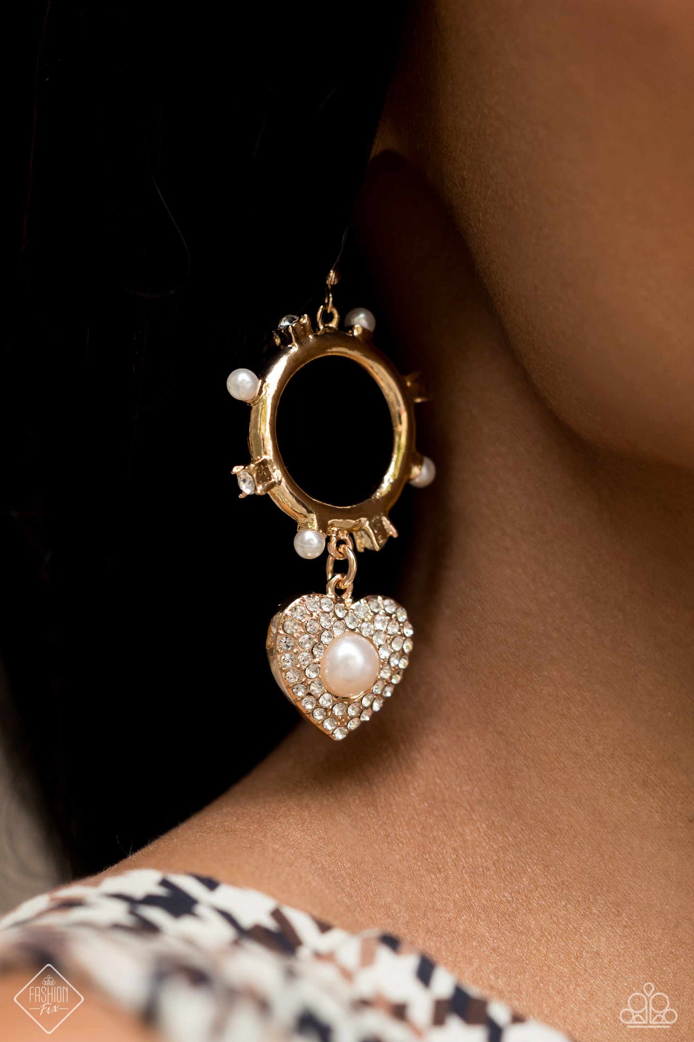 Romantic Relic Gold Earring