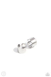 Seize the Chicness Earring