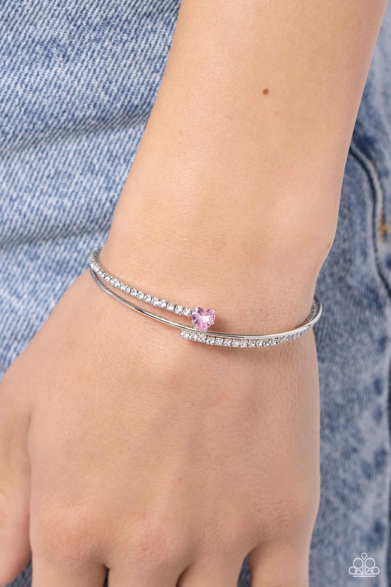 Sensational Sweetheart Bracelet (Pink, White)