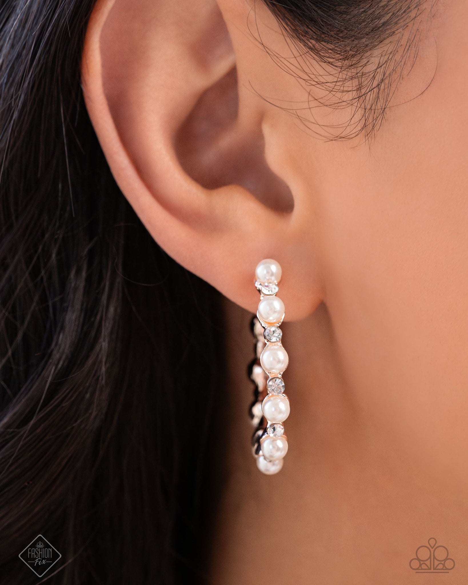 Shimmery Scope Earring