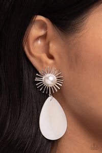 Sunburst Sophistication Earring (White, Gold)