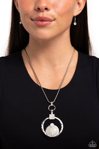 Tastefully Transparent Necklace