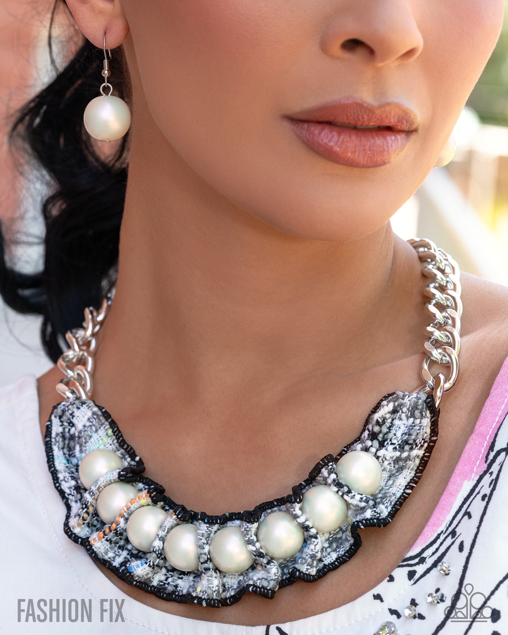 September Fiercely 5th Avenue Complete Look