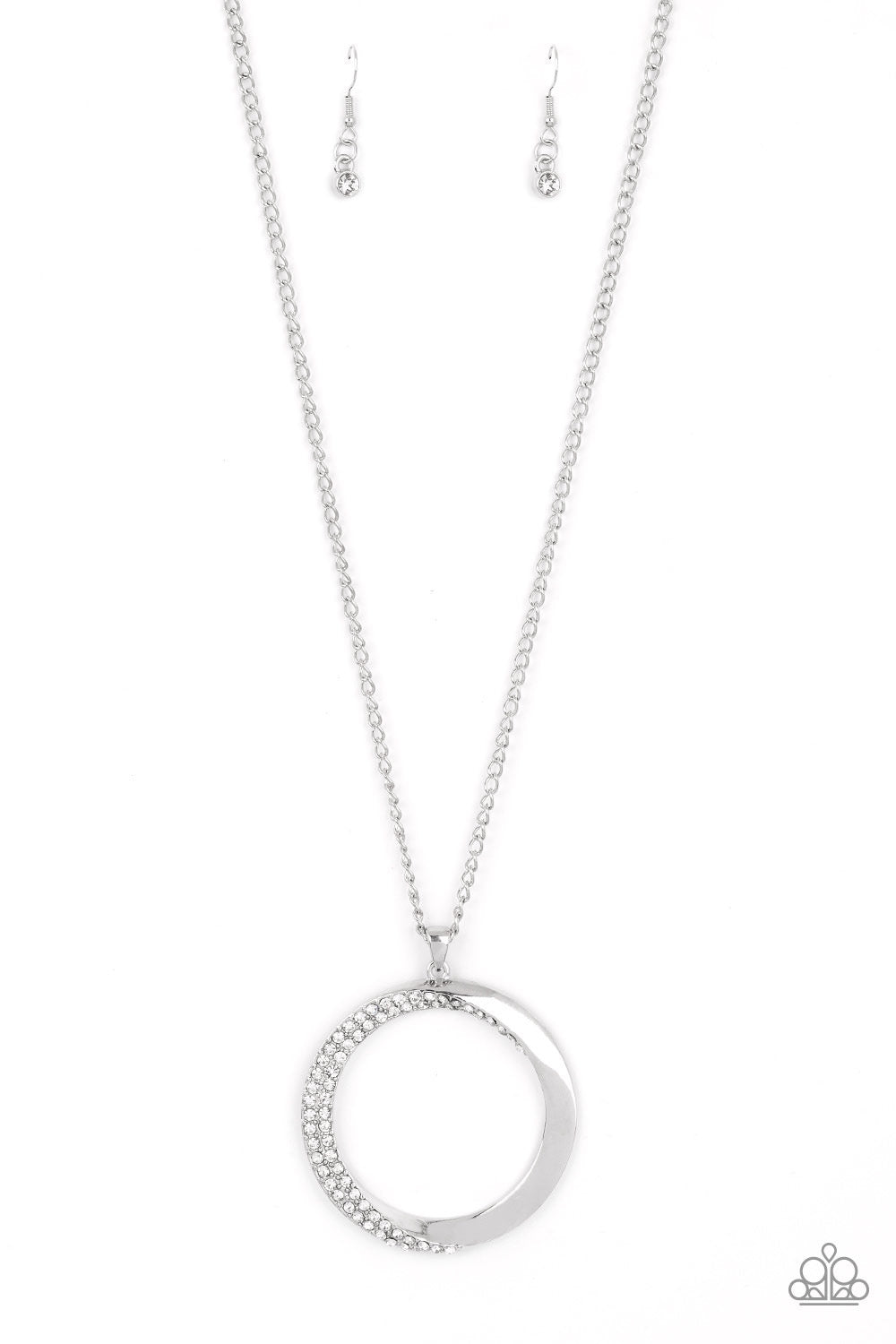 Encrusted Elegance Necklace (Multi, Silver)