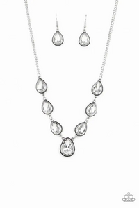 Socialite Social Necklace