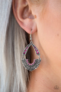Royal Engagement Earring (Blue, Pink)
