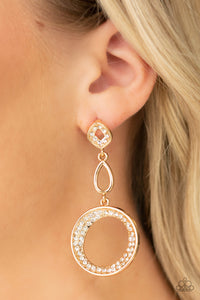 On The Glamour Scene Gold Earring