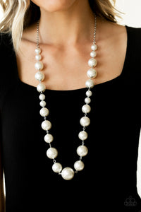Pearl Prodigy White Necklace