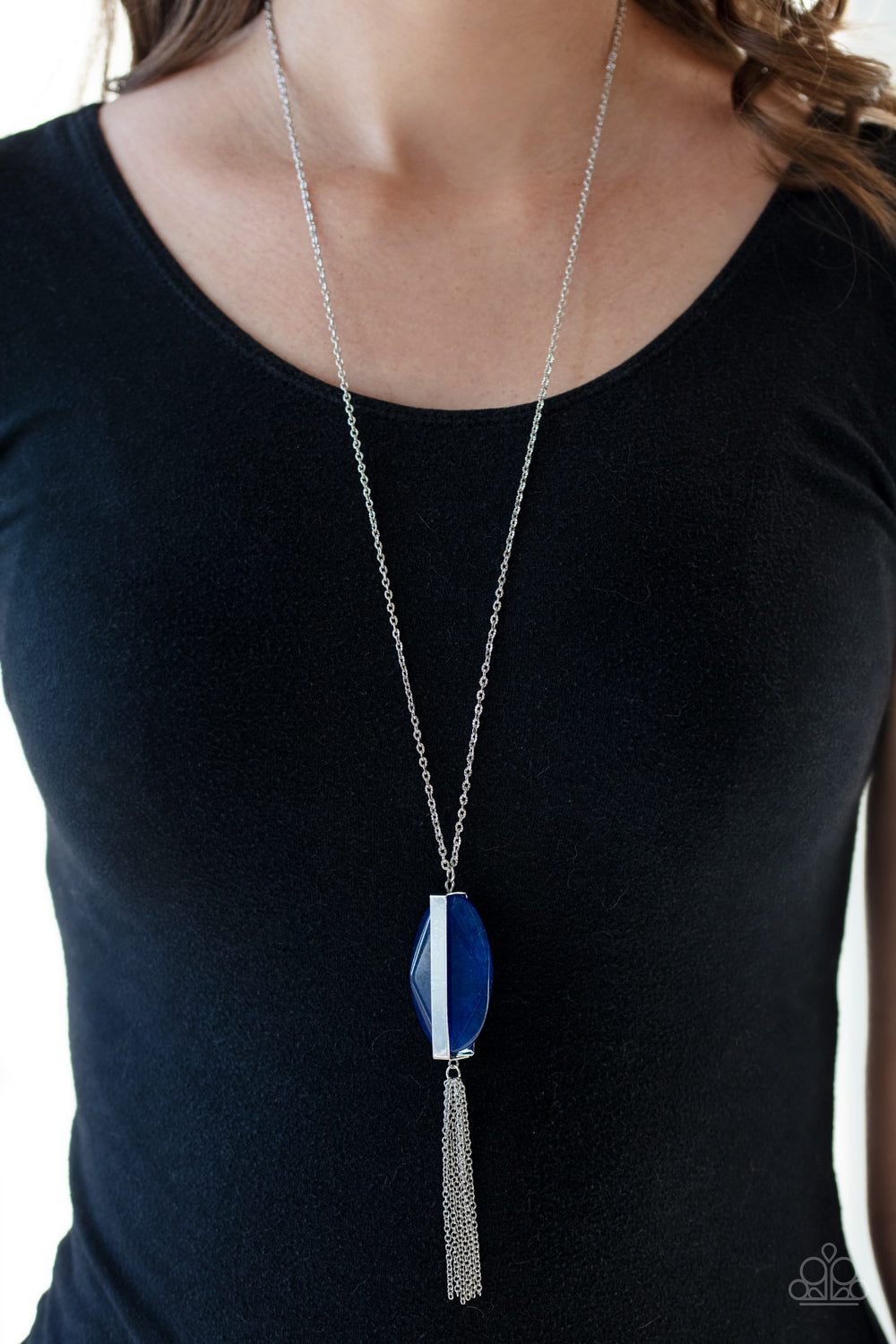 Tranquility Trend Blue Necklace