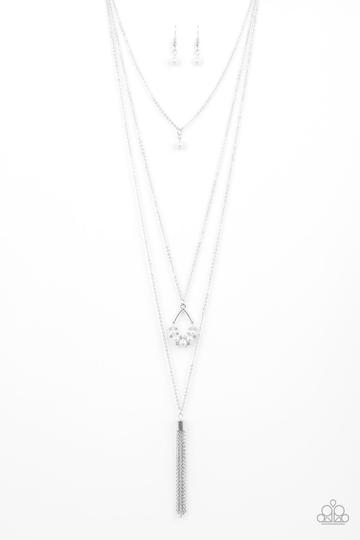 Be Fancy Necklace