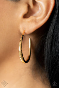 CURVE Your Appetite Gold Earring