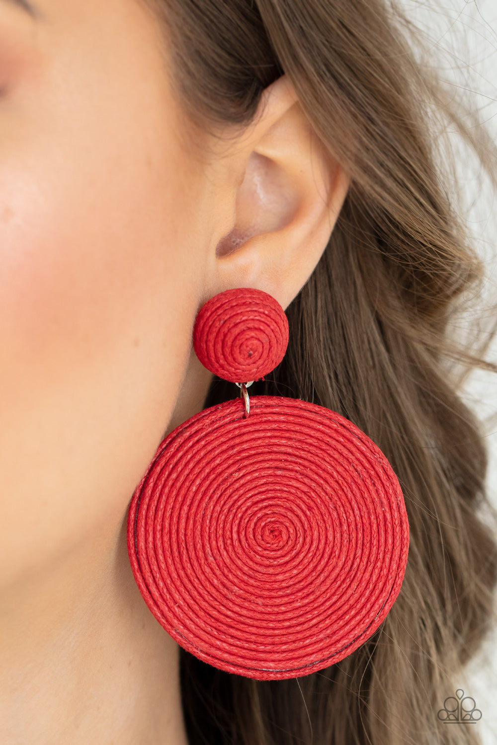 Circulate The Room Earring
