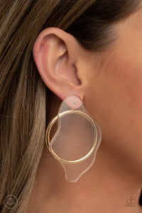 Clear The Way! Earring (Gold, White)