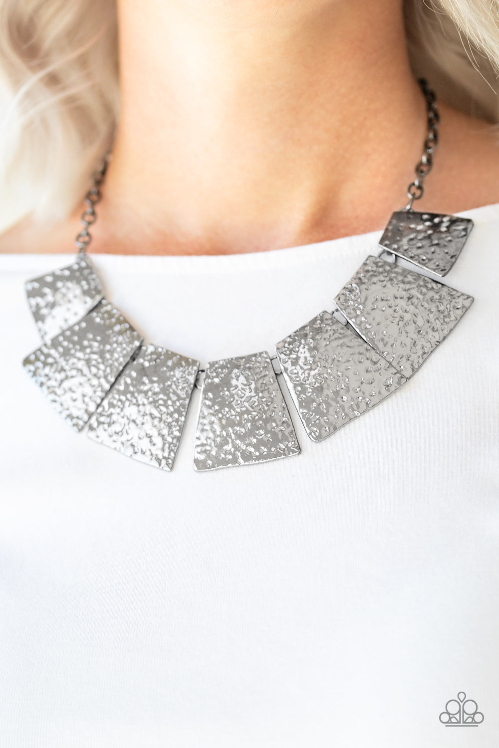 Here Comes The Huntress Silver Necklace