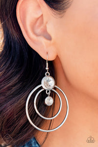 Dapperly Deluxe Earring (Gold, White)